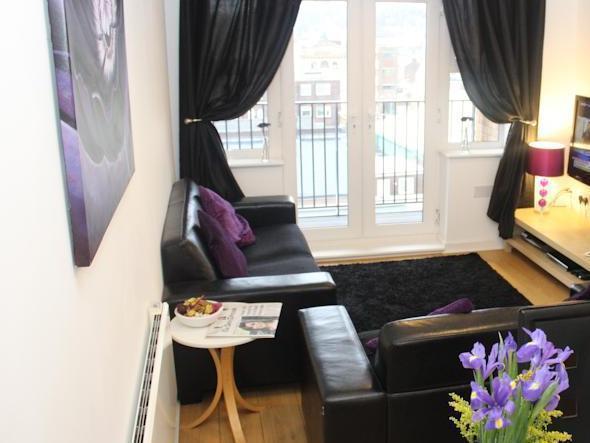 The Pines Guest Accommodation Chippenham  Bagian luar foto